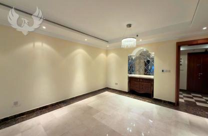 Apartment - 3 Bedrooms - 4 Bathrooms for sale in Al Seef Tower - Dubai Marina - Dubai