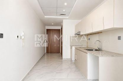 Apartment - Studio - 1 for rent in Millennium Binghatti Residences - Business Bay - Dubai
