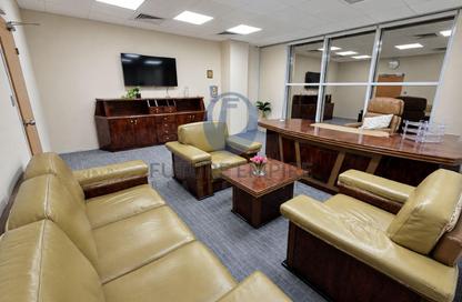 Office Space - Studio - 1 Bathroom for rent in Al Mankhool - Bur Dubai - Dubai