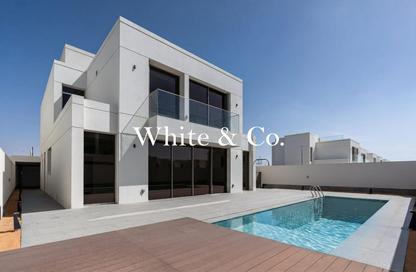 Villa - 5 Bedrooms - 6 Bathrooms for sale in Sunrise Living at Jumeirah Park - District 9 - Jumeirah Park - Dubai Villa - 5 Bedrooms - 6 Bathrooms for sale in Sunrise Living at Jumeirah Park - District 9 - Jumeirah Park - Dubai