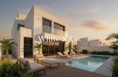 Villa - 5 Bedrooms - 6 Bathrooms for sale in Sunrise Living at Jumeirah Park - District 9 - Jumeirah Park - Dubai Villa - 5 Bedrooms - 6 Bathrooms for sale in Sunrise Living at Jumeirah Park - District 9 - Jumeirah Park - Dubai