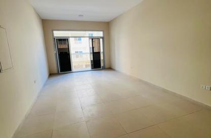 Apartment - 2 - 3 for rent in Al Jurf 3 - Al Jurf - Ajman Downtown - Ajman