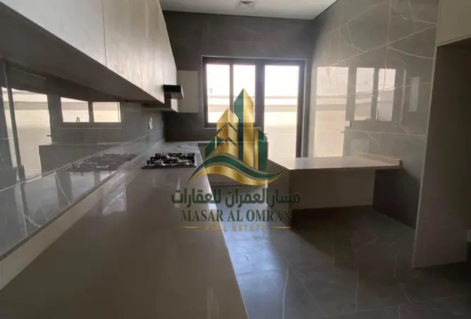 165063010 - Property Image 2