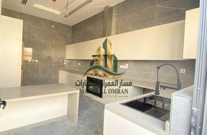 Villa - 4 - 5 for sale in Al Hooshi Villas - Hoshi - Al Badie - Sharjah
