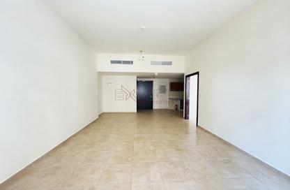 Apartment - 1 - 2 for rent in Silicon Gates 1 - Silicon Gates - Dubai Silicon Oasis - Dubai