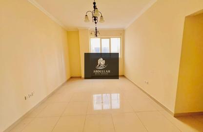 Apartment - 2 Bedrooms - 3 Bathrooms for rent in Muwaileh 29 Building - Muwaileh - Sharjah