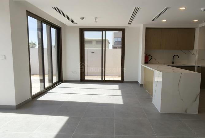 104688203 - Property Image 3