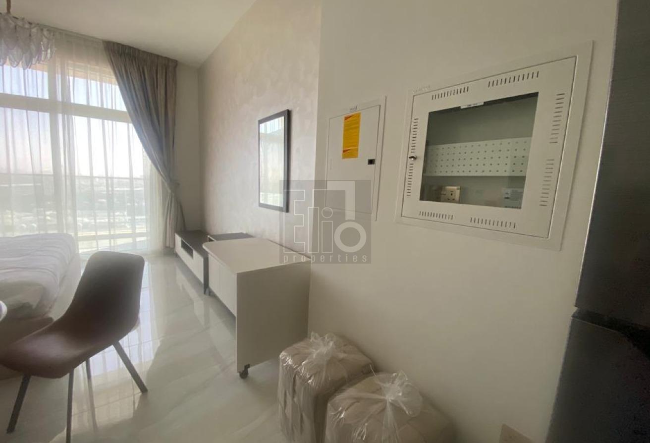 Studio Apartment with Balcony in Arjan photo 2