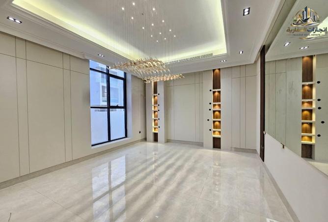 75034560 - Property Image 2