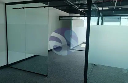 مكتب - غرفة نوم للايجار في برج تشرشل للأعمال - أبراج تشرشل - الخليج التجاري - دبي