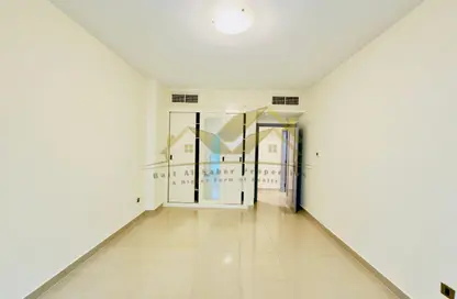 شقة - 2 غرف نوم - 2 حمامات للايجار في منخول - بر دبي - دبي