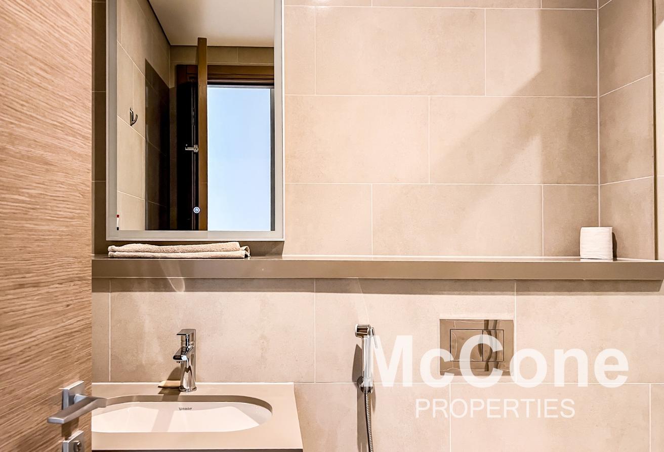 Duplex | Bright | Spacious | Unfurnished photo 14