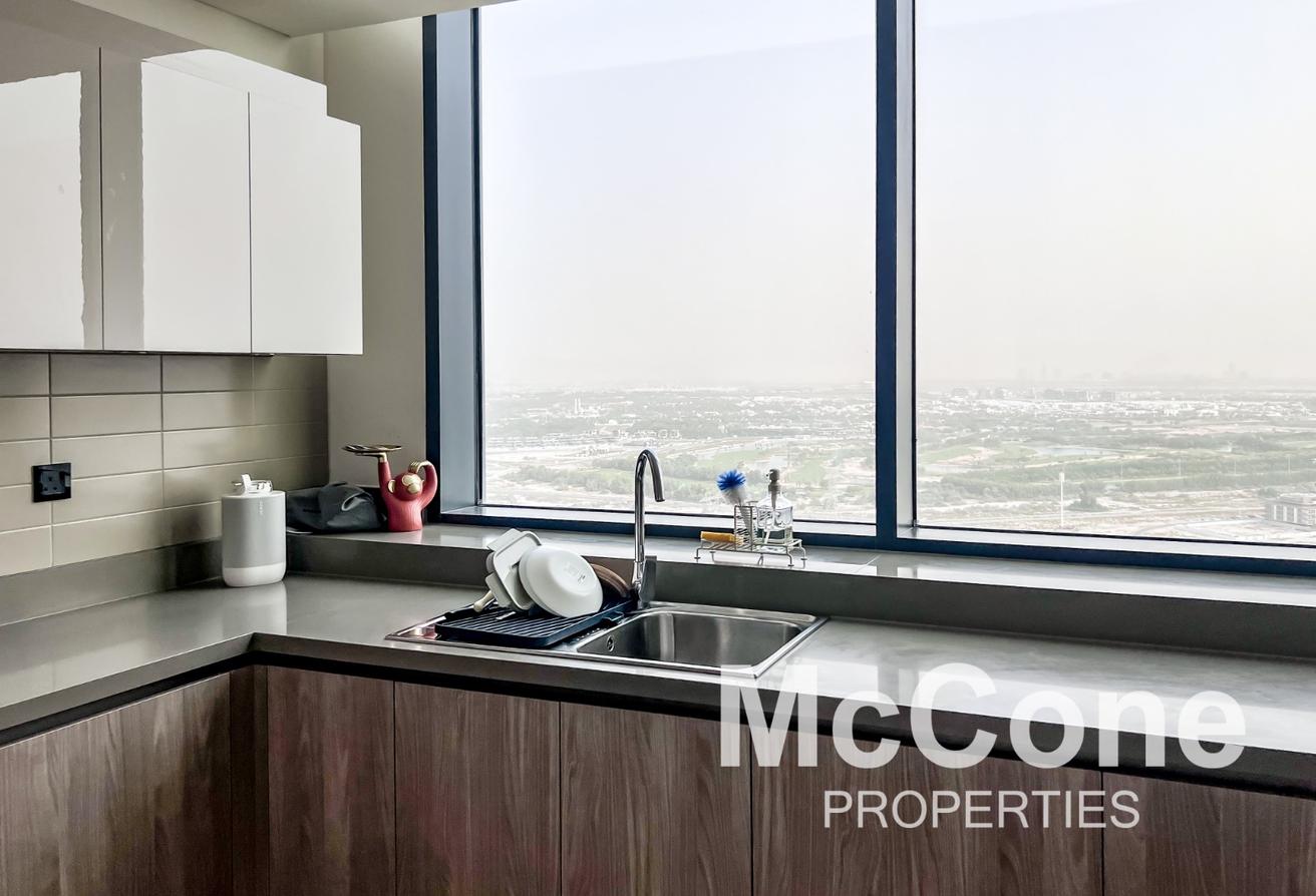 Duplex | Bright | Spacious | Unfurnished photo 9
