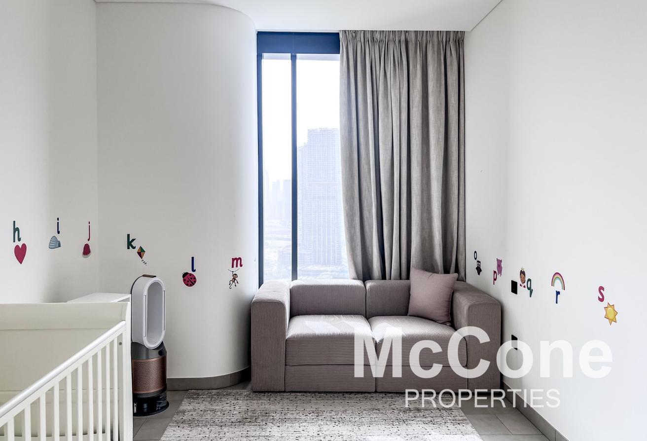 Duplex | Bright | Spacious | Unfurnished photo 11