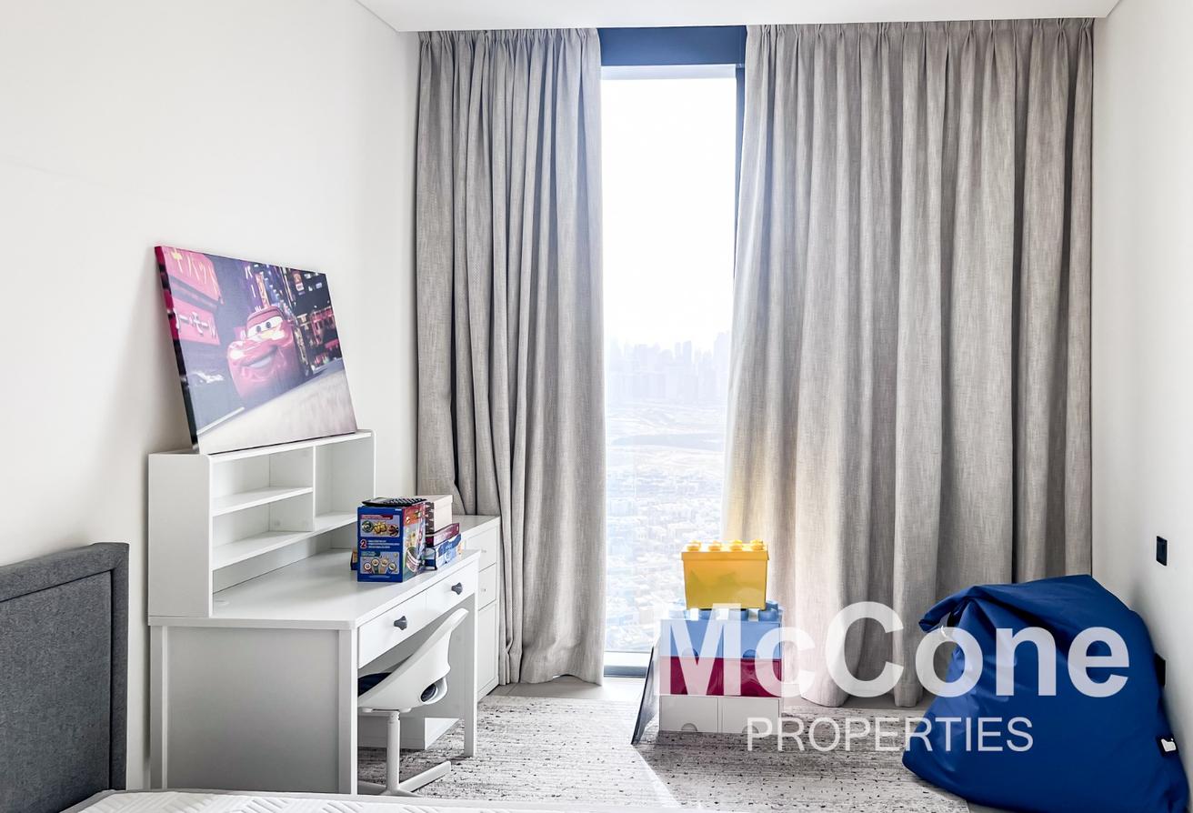 Duplex | Bright | Spacious | Unfurnished photo 12