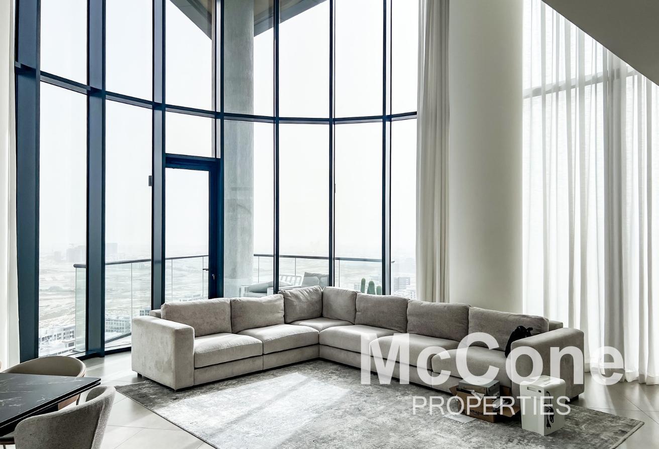 Duplex | Bright | Spacious | Unfurnished