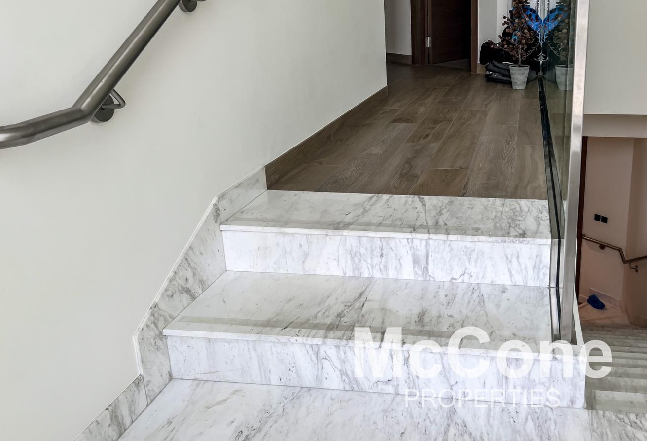 Duplex | Bright | Spacious | Unfurnished photo 17