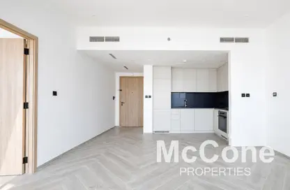 Apartment - 1 Bedroom - 1 Bathroom for rent in Peninsula Three - Peninsula - Business Bay - Dubai