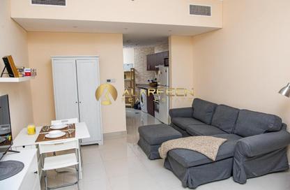 Apartment - Studio - 1 Bathroom for rent in Oasis Tower 1 - Dubai Sports City - Dubai