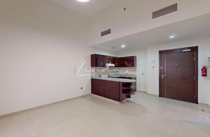Apartment - 1 - 1 for rent in Blue Reef building - Umm Suqeim 2 - Umm Suqeim - Dubai