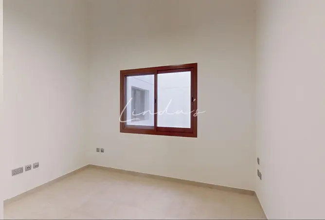 151916594 - Property Image 3