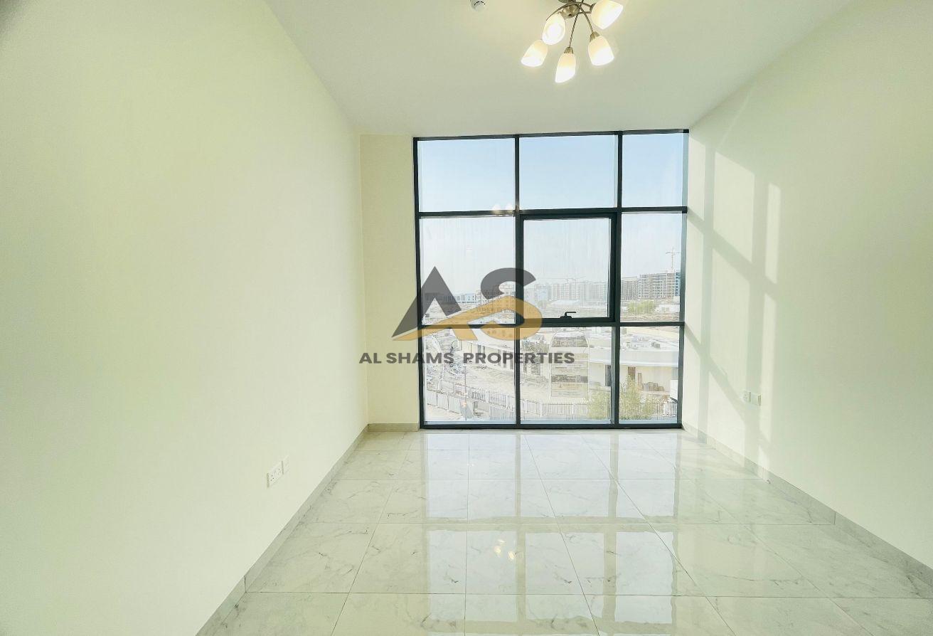 ONE CALL | ONE AGENT | MULTIPLE OPTIONS IN ARJAN photo 4
