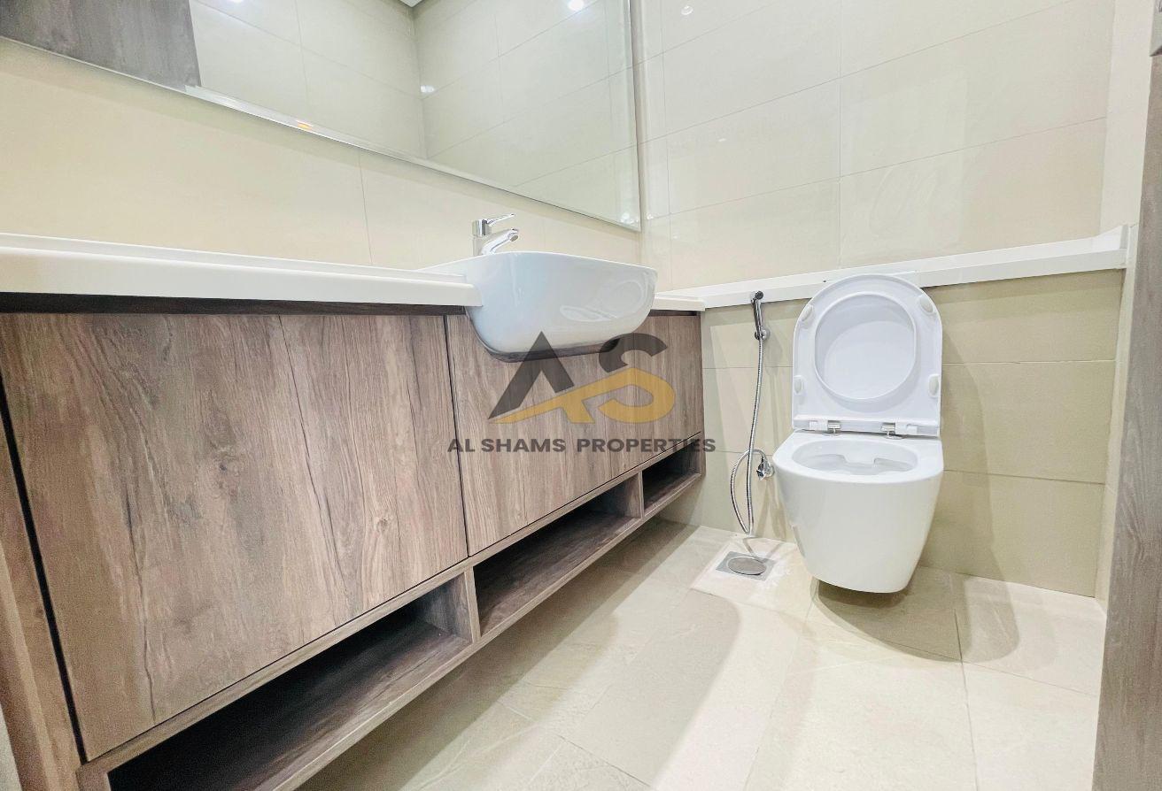 ONE CALL | ONE AGENT | MULTIPLE OPTIONS IN ARJAN photo 9
