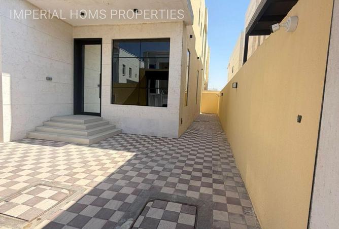 58572928 - Property Image 2