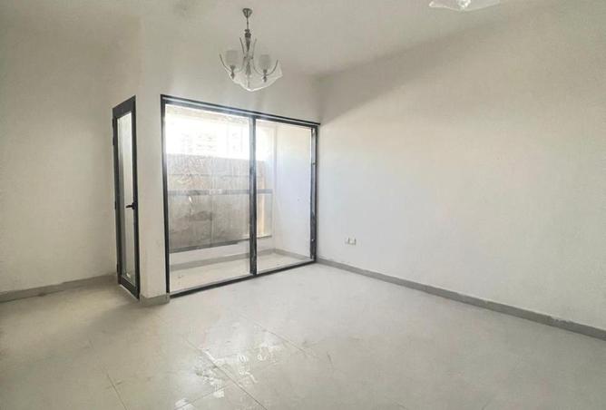 71122301 - Property Image 3