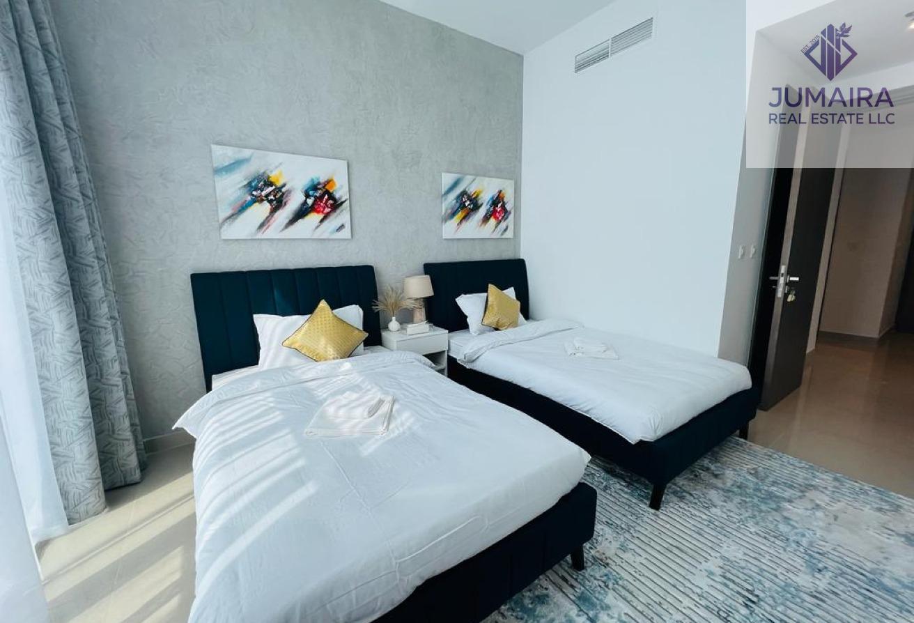 Gateway 1 | Furnished 2-BR Apart | Sea & Pool View
