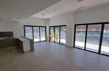 Apartment - 3 Bedrooms - 3 Bathrooms for rent in La Perla Blanca - District 15 - Jumeirah Village Circle - Dubai