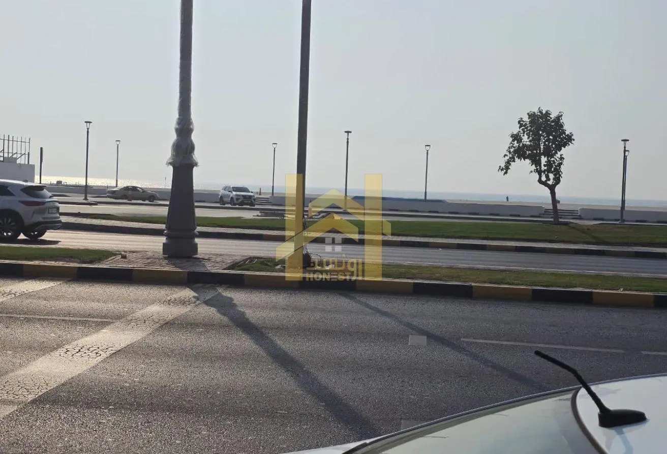 142827437 - الصورة الرئيسية للعقار