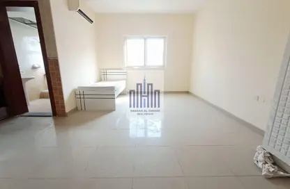 Apartment - Studio - 1 Bathroom for rent in Fire Station Road - Muwaileh - Sharjah