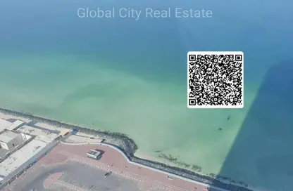 شقة - 2 غرف نوم - 2 حمامات للايجار في برج الكورنيش - طريق كورنيش عجمان - عجمان