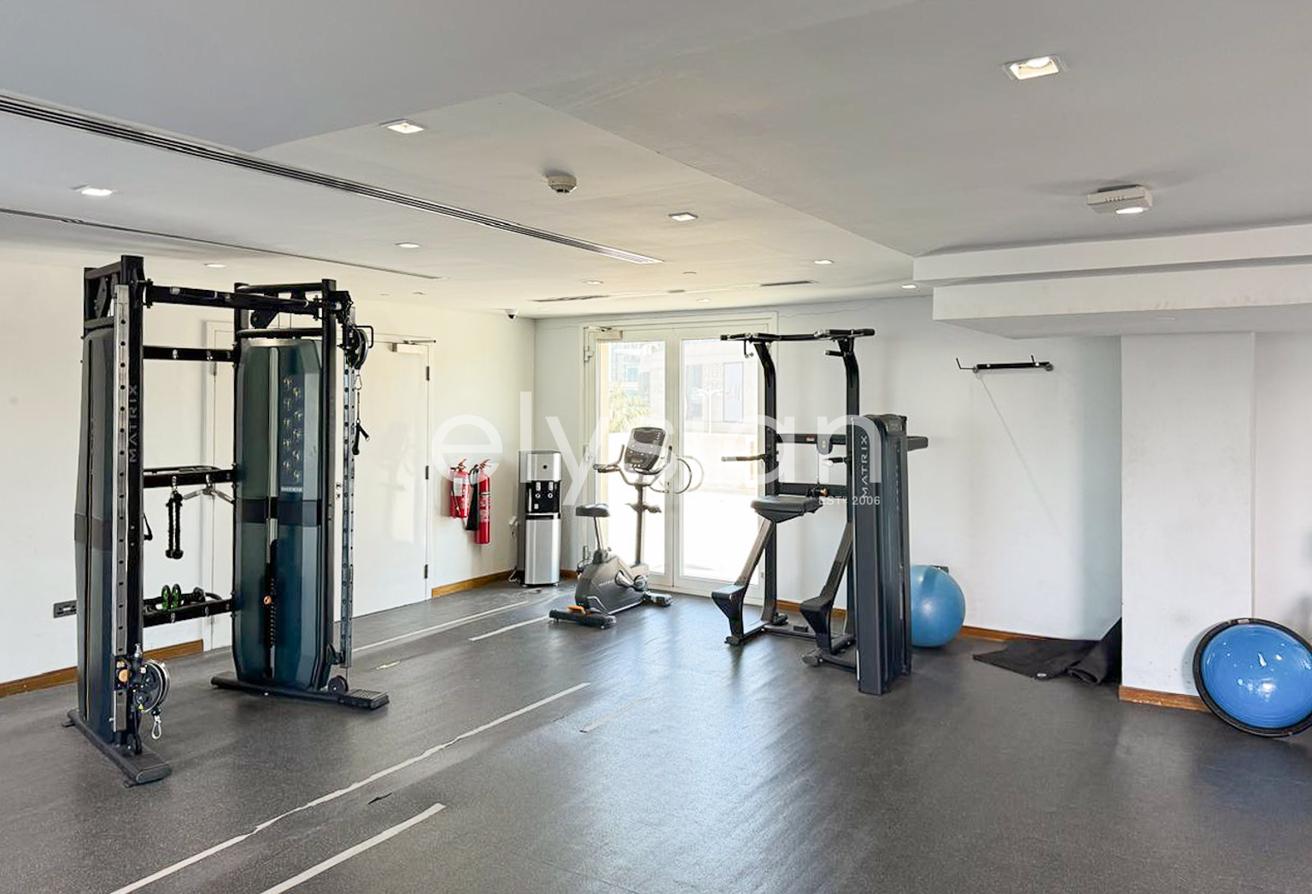 Fully Upgraded | Unfurnished | Sea Views photo 16