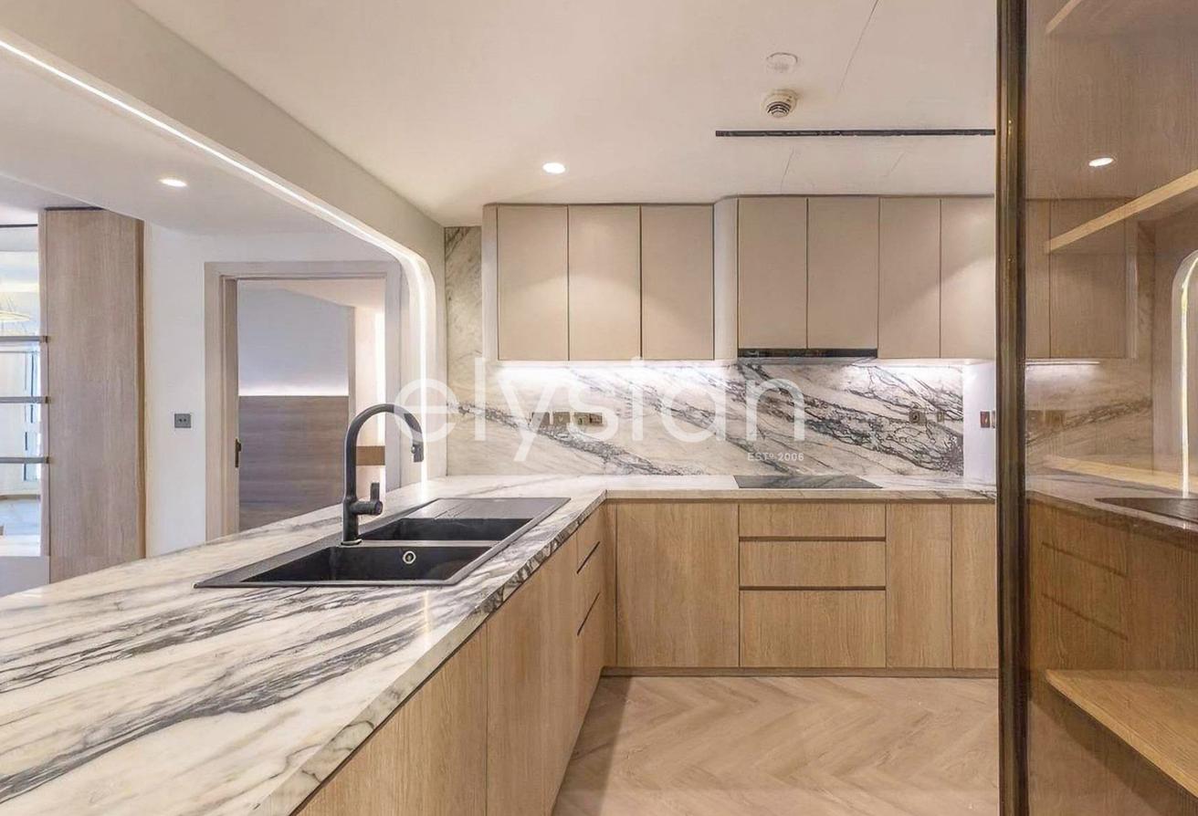 Fully Upgraded | Unfurnished | Sea Views photo 5