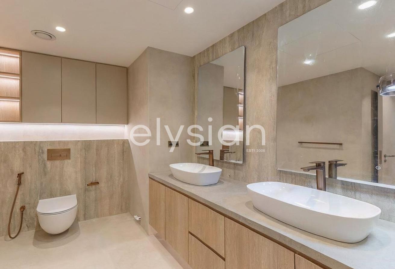 Fully Upgraded | Unfurnished | Sea Views photo 10