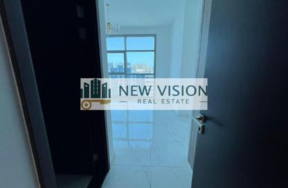 Apartment - 2 Bedrooms - 3 Bathrooms for rent in Lotus Tower - Al Majaz 1 - Al Majaz - Sharjah Apartment - 2 Bedrooms - 3 Bathrooms for rent in Lotus Tower - Al Majaz 1 - Al Majaz - Sharjah