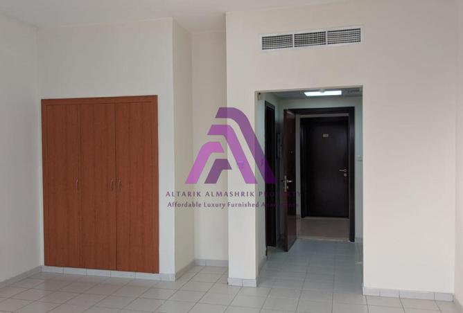 83648223 - Property Main Image