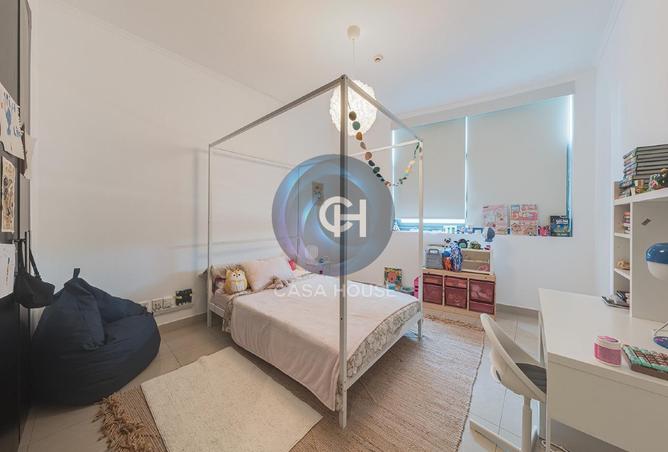 2-bed apartment in The Links West Tower · Upgraded — photo 2