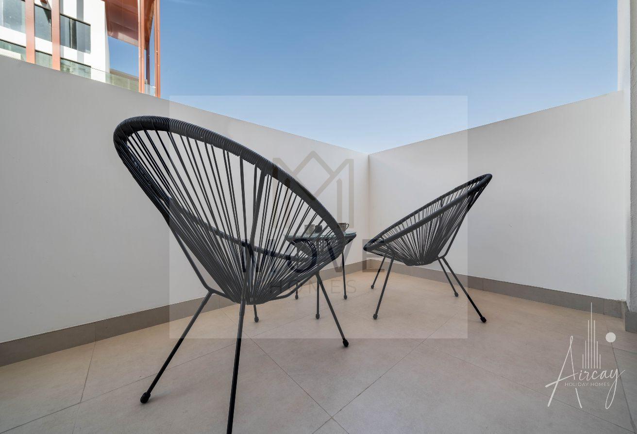 Premium 1BR | Smart Living | Spacious photo 4