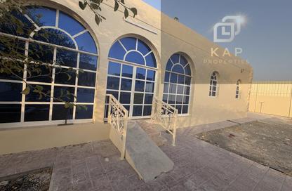 Villa - 4 - 4 for rent in Al Dhait South - Al Dhait - Ras Al Khaimah