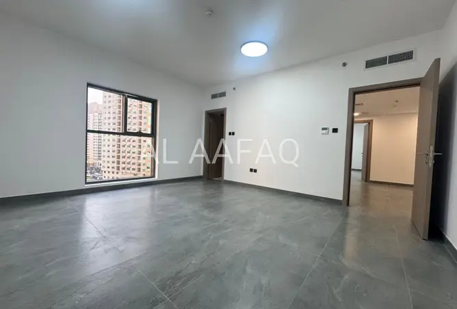 125653153 - Property Image 3