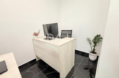 Office Space - Studio - 1 for rent in Fatima Mohammad Ahmad Bin Suleiman Building - Al Raffa - Bur Dubai - Dubai