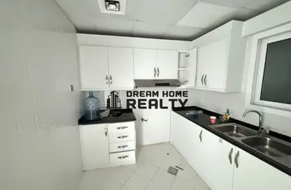 شقة - غرفة نوم - 2 حمامات للايجار في برج ريفيرا - كورنيش الخان - الخان - الشارقة