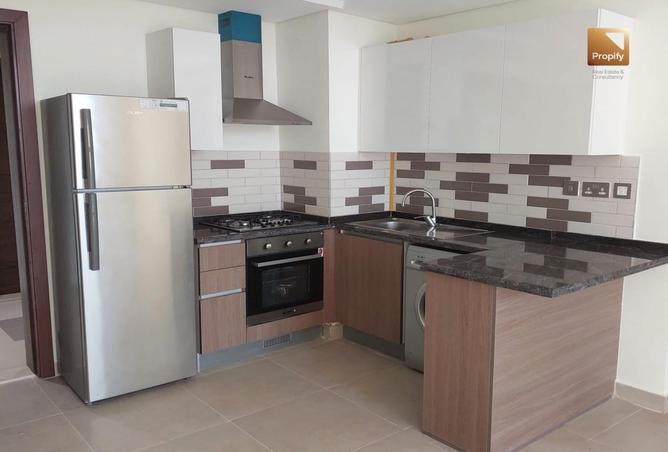 spacious layour| ameneties View | well meantained photo 2