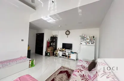 Apartment - 2 Bedrooms - 2 Bathrooms for rent in Glitz 1 - Glitz - Dubai Studio City - Dubai