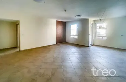 Apartment - 3 Bedrooms - 3 Bathrooms for rent in Abbey Crescent 1 - Abbey Crescent - Motor City - Dubai