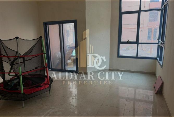 78195040 - Property Image 2