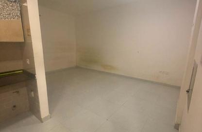 Apartment - Studio - 1 Bathroom for rent in Al Rashidiya Towers - Al Rashidiya - Ajman Downtown - Ajman